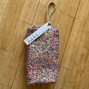 Nicole Miller Makeup Bag